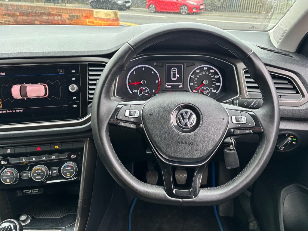 Used Volkswagen T-Roc 2019 for sale - 77038352: Photo 11