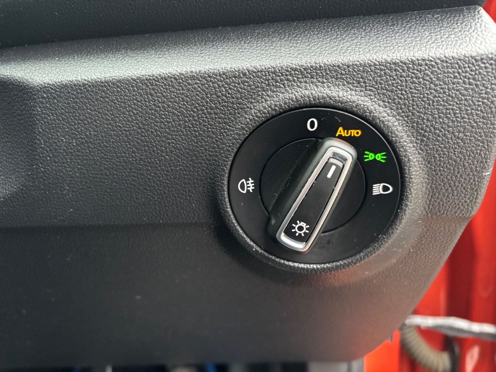 Used Volkswagen T-Roc 2019 for sale - 77038352: Photo 24