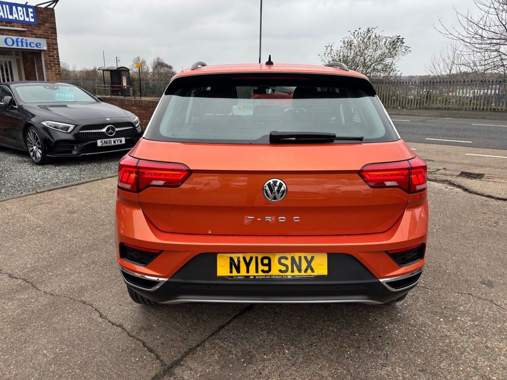 Used Volkswagen T-Roc 2019 for sale - 77038352: Photo 8