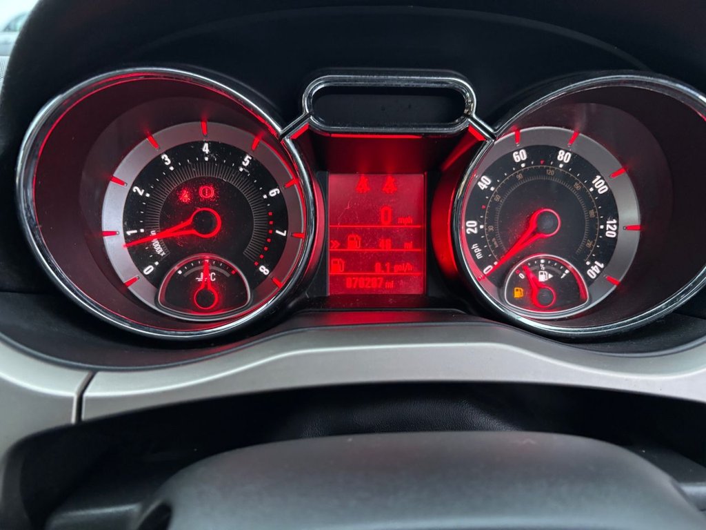 Used Vauxhall ADAM 2014 for sale - 77027377: Photo 28