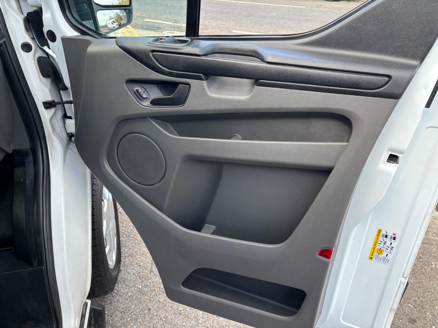 Used Ford Transit Custom 2018 for sale - 76349747: Photo 14