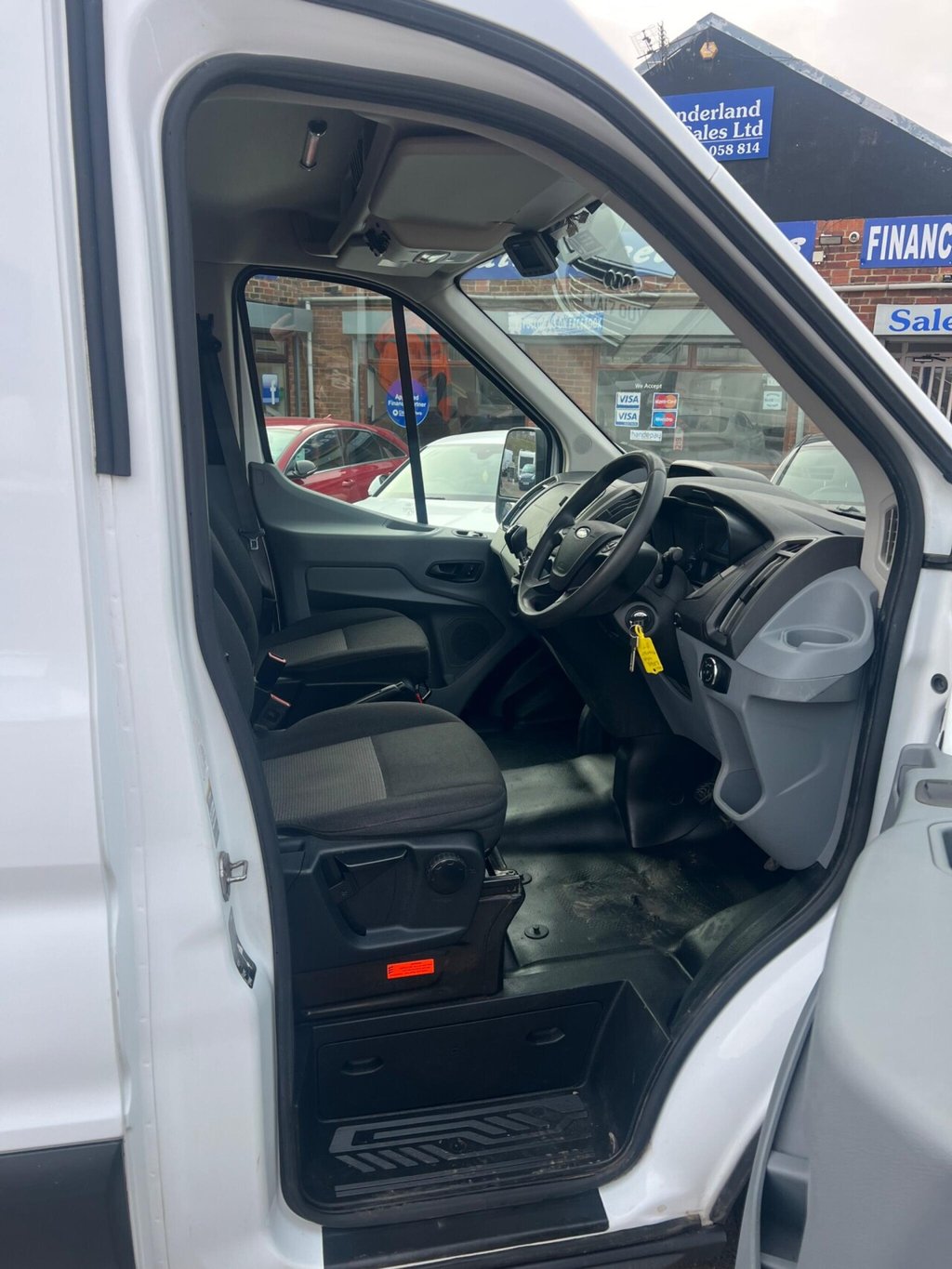 Used Ford Transit 2018 for sale - 77614269: Photo 8