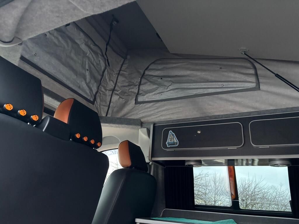 Used Volkswagen Transporter 2018 for sale - 76945385: Photo 16