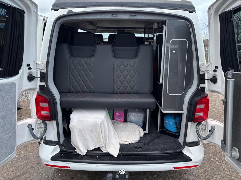 Used Volkswagen Transporter 2018 for sale - 76945385: Photo 18