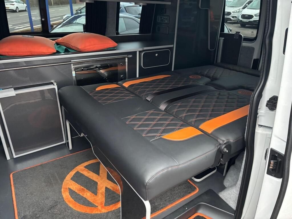 Used Volkswagen Transporter 2018 for sale - 76945385: Photo 7