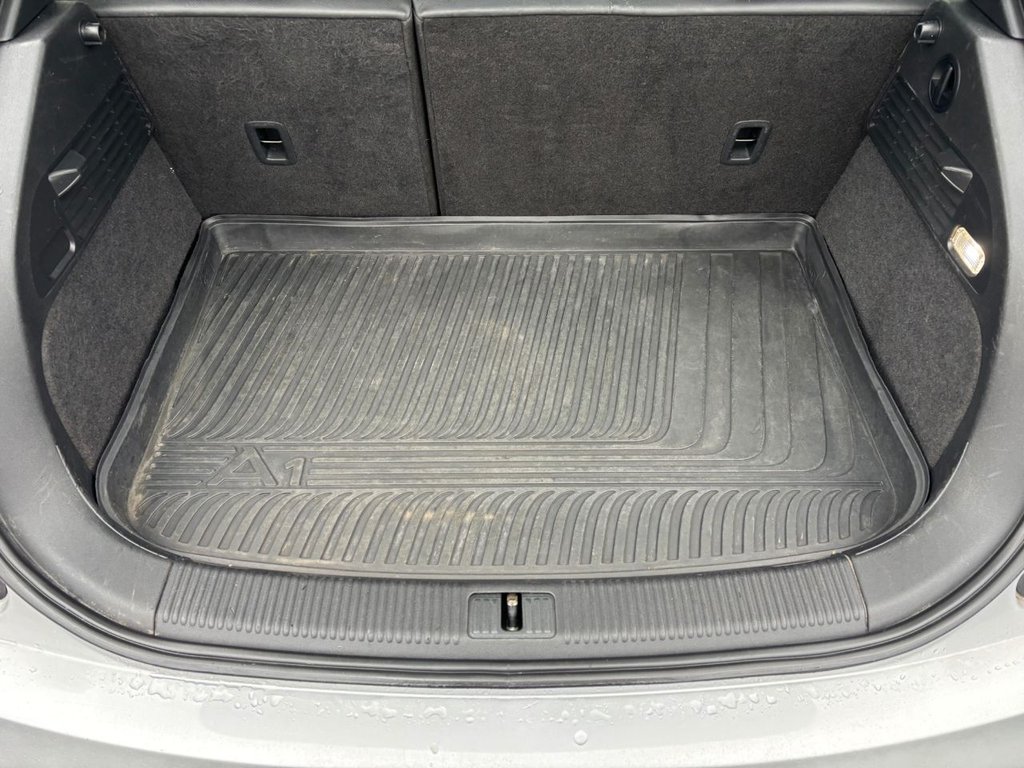 Used Audi A1 2015 for sale - 77250741: Photo 15