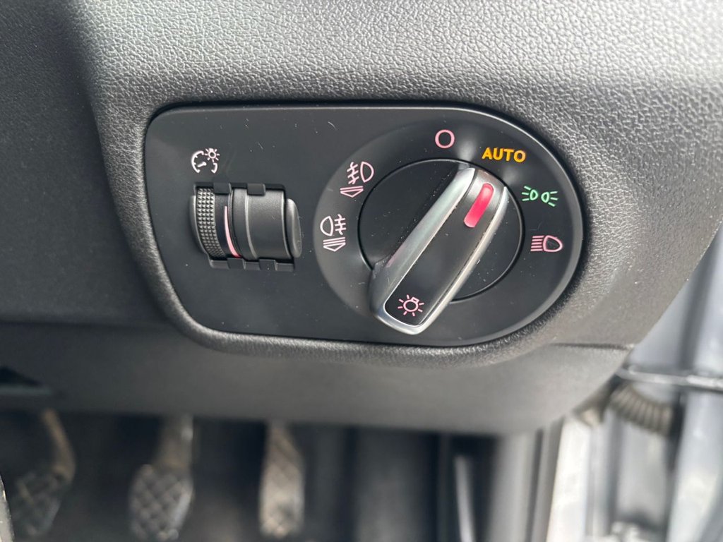 Used Audi A1 2015 for sale - 77250741: Photo 17