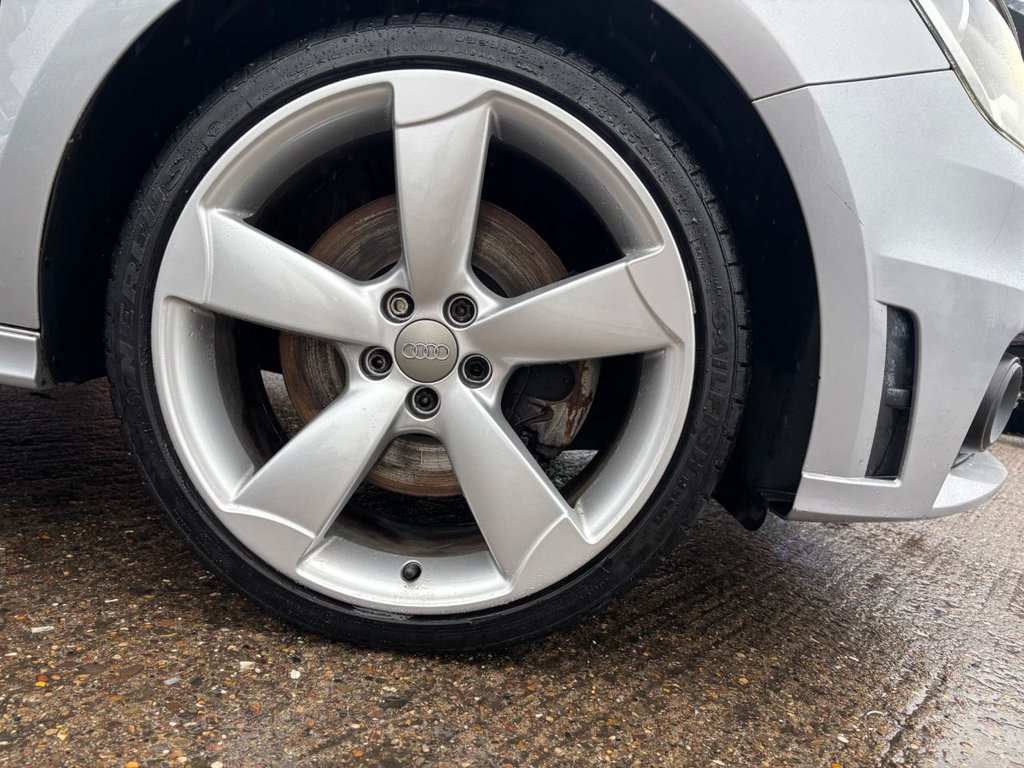 Used Audi A1 2015 for sale - 77250741: Photo 2