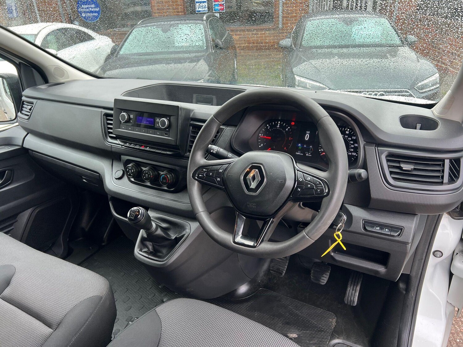 Used Renault Trafic 2022 for sale - 76027137: Photo 14