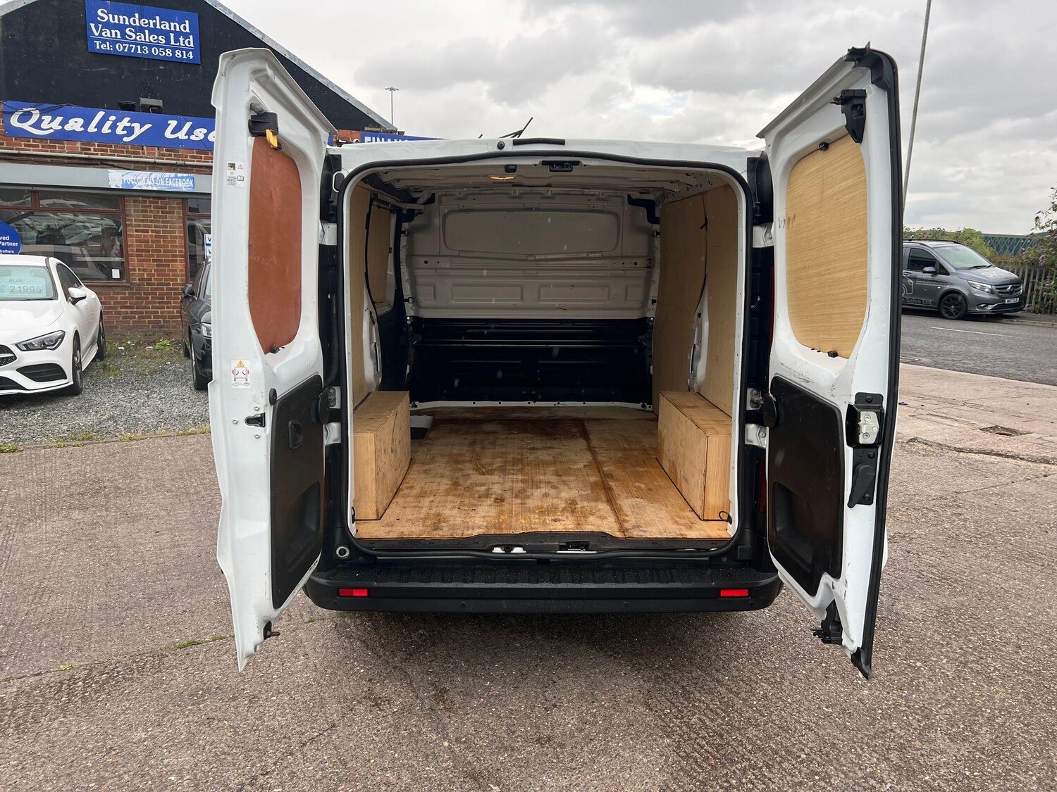 Used Renault Trafic 2022 for sale - 76027137: Photo 9