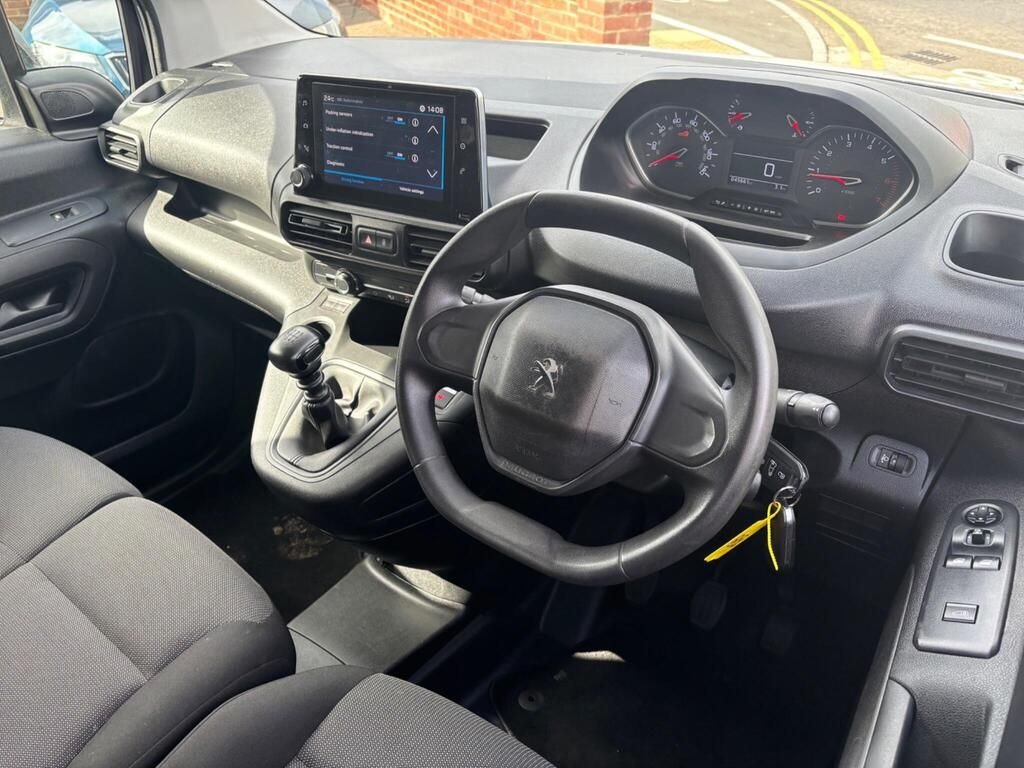 Used Peugeot Partner 2021 for sale - 76945357: Photo 13
