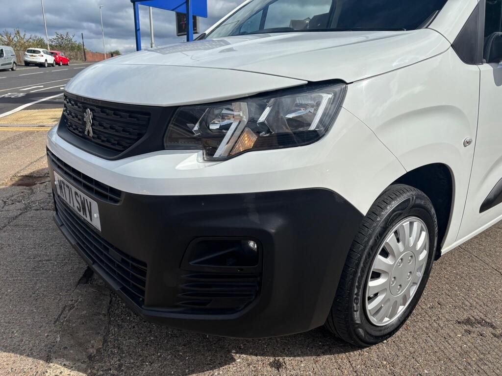 Used Peugeot Partner 2021 for sale - 76945357: Photo 9