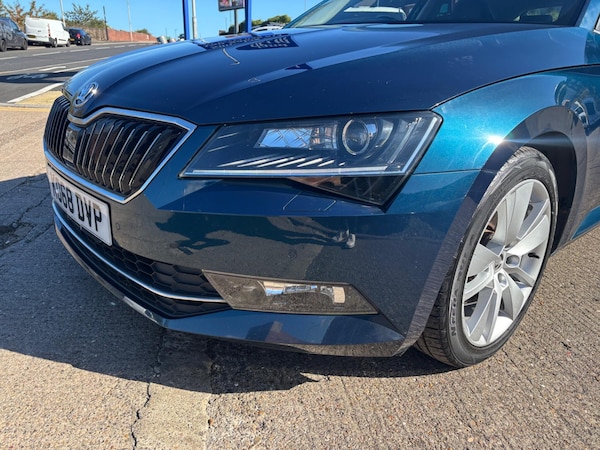 Used Skoda Superb 2019 for sale - 76072254: Photo 11