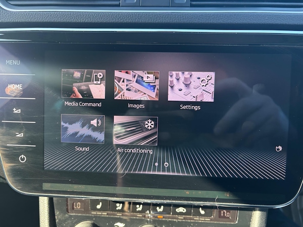 Used Skoda Superb 2019 for sale - 76072254: Photo 39