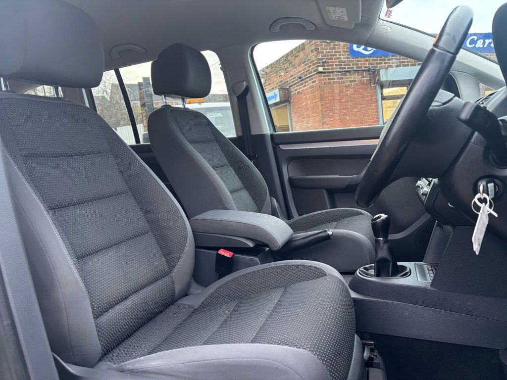 Used Volkswagen Touran 2015 for sale - 77188520: Photo 19