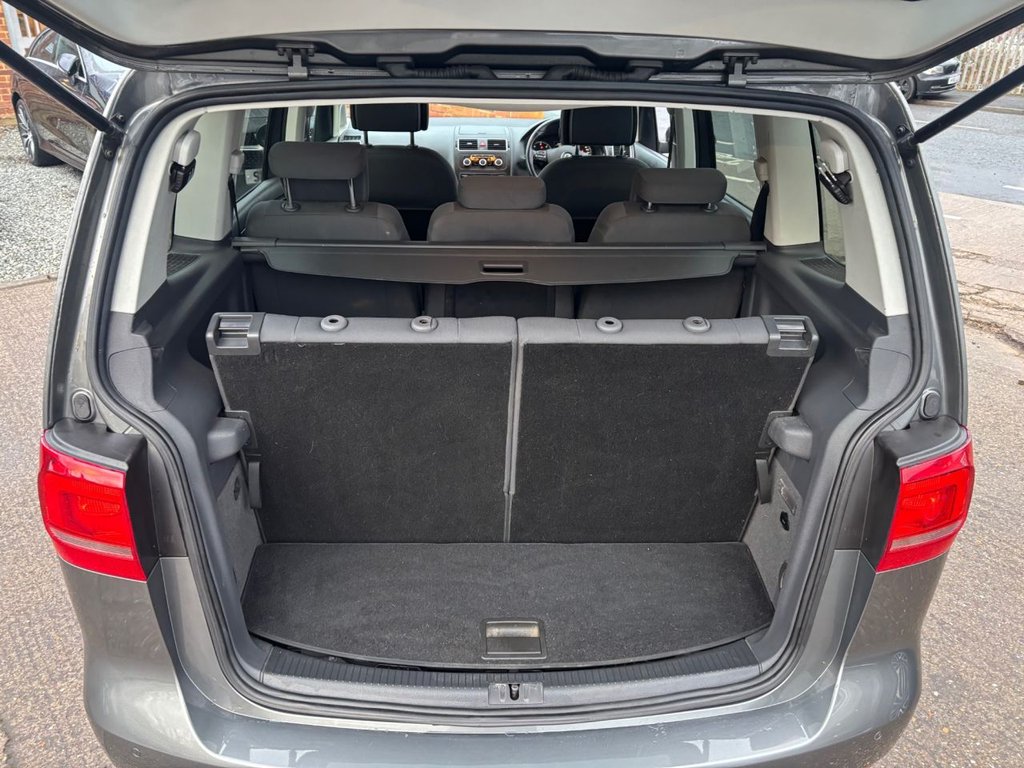 Used Volkswagen Touran 2015 for sale - 77188520: Photo 22