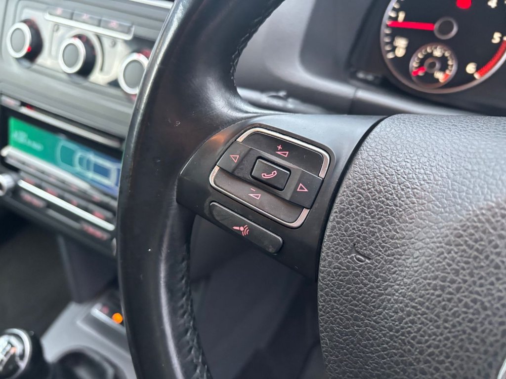 Used Volkswagen Touran 2015 for sale - 77188520: Photo 26