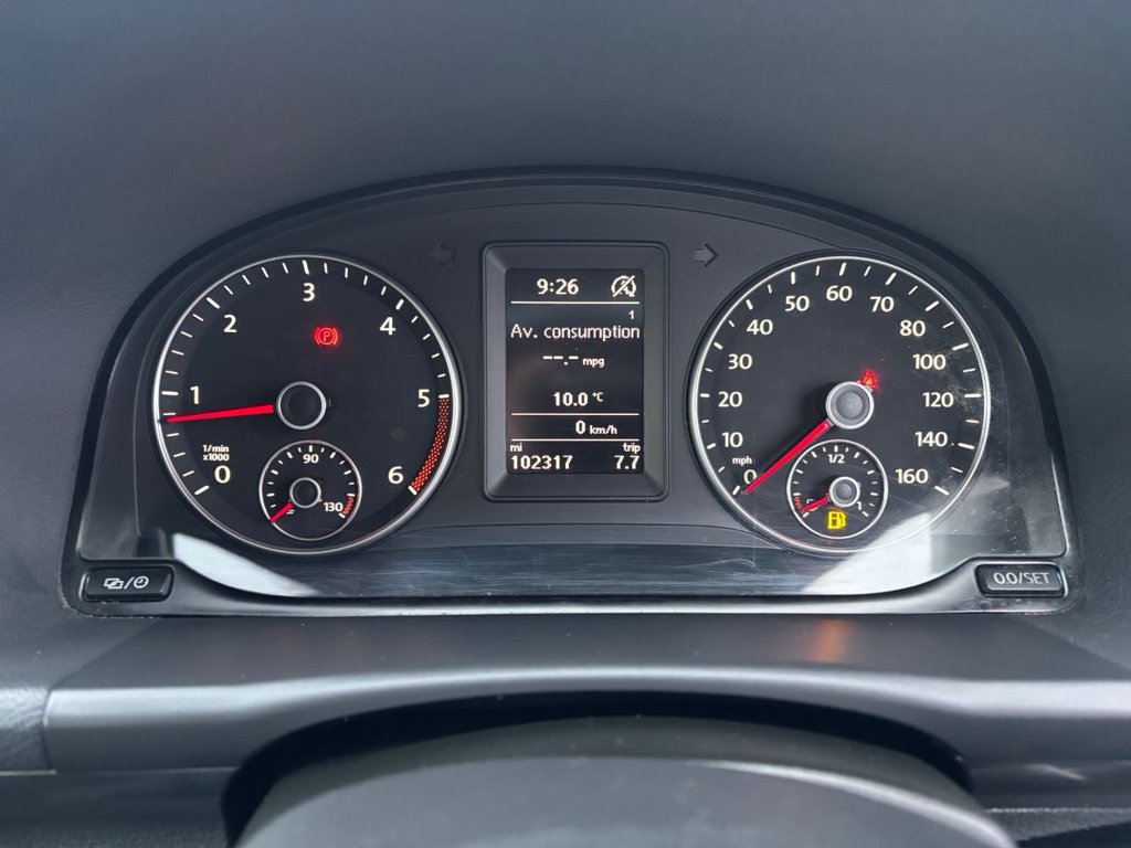 Used Volkswagen Touran 2015 for sale - 77188520: Photo 31