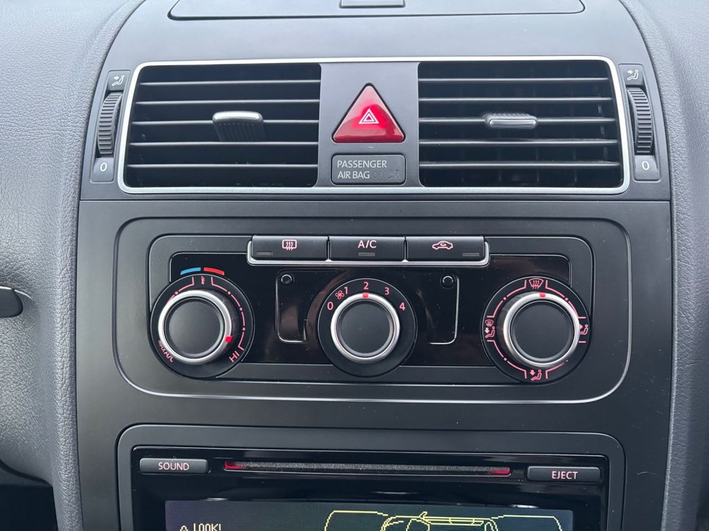 Used Volkswagen Touran 2015 for sale - 77188520: Photo 34