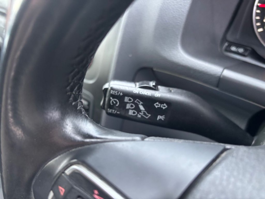 Used Volkswagen Touran 2015 for sale - 77188520: Photo 35