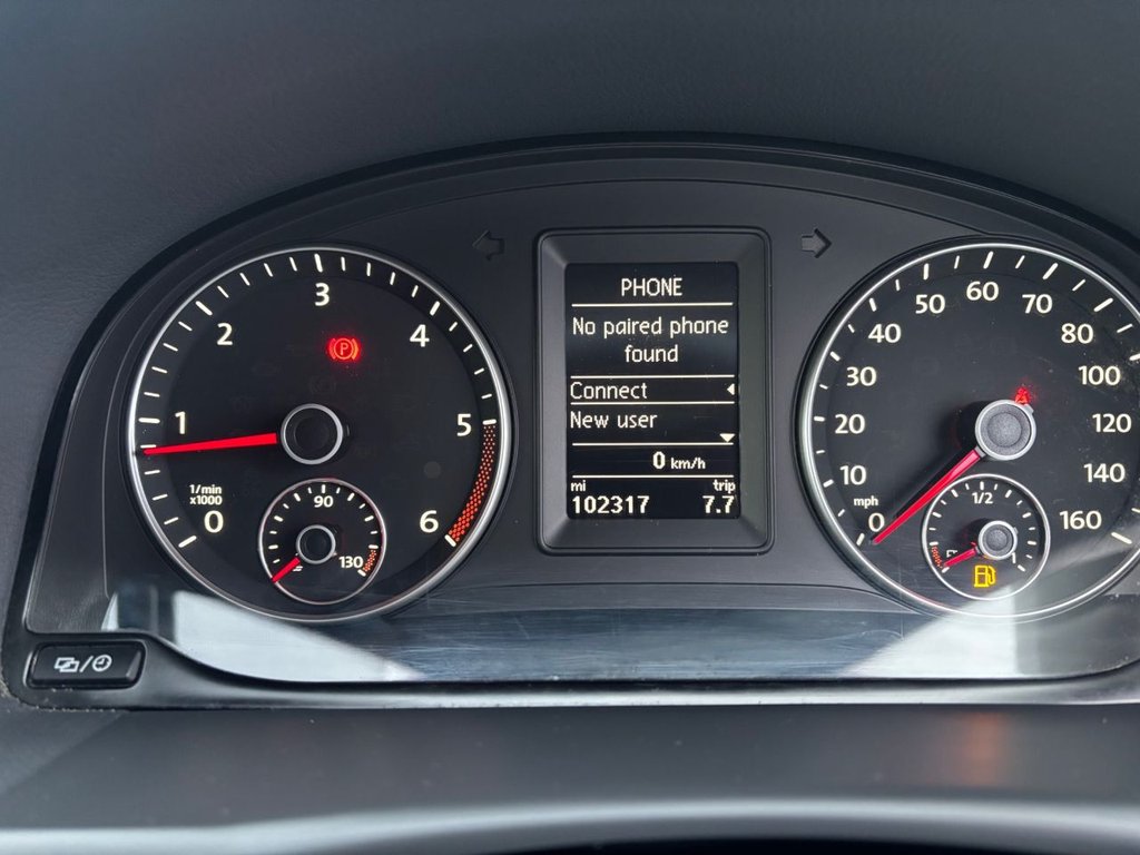 Used Volkswagen Touran 2015 for sale - 77188520: Photo 36