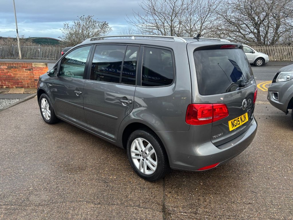 Used Volkswagen Touran 2015 for sale - 77188520: Photo 9