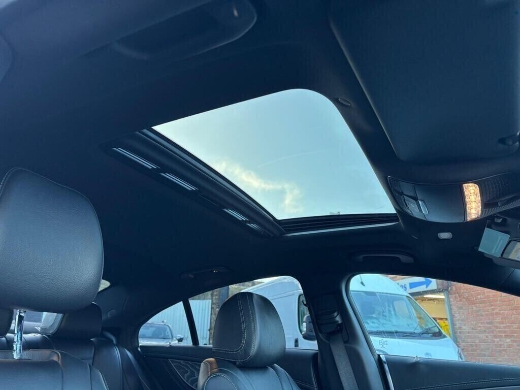 Used Mercedes-Benz CLS 2018 for sale - 77680881: Photo 48