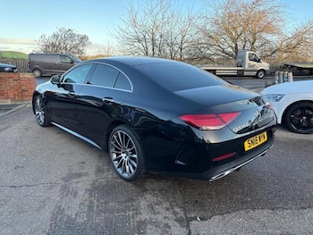 Used Mercedes-Benz CLS 2018 for sale - 77680881: Photo