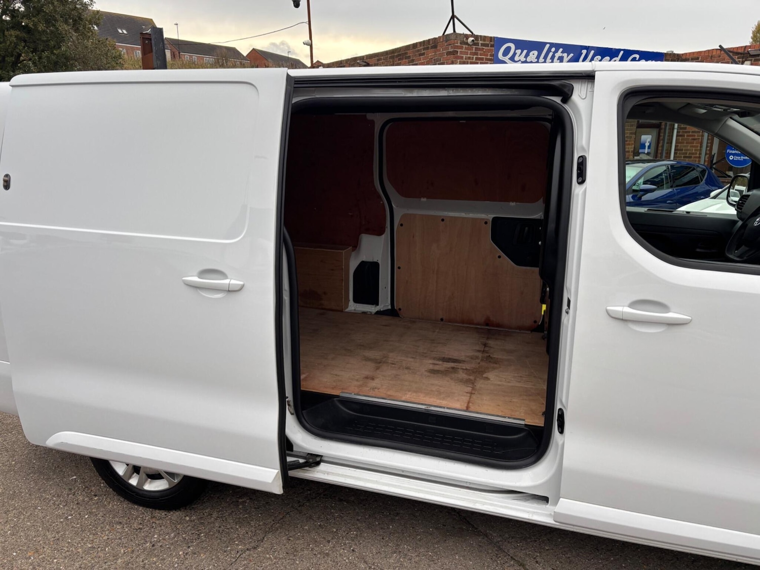 Used Vauxhall Vivaro 2022 for sale - 76371532: Photo 10