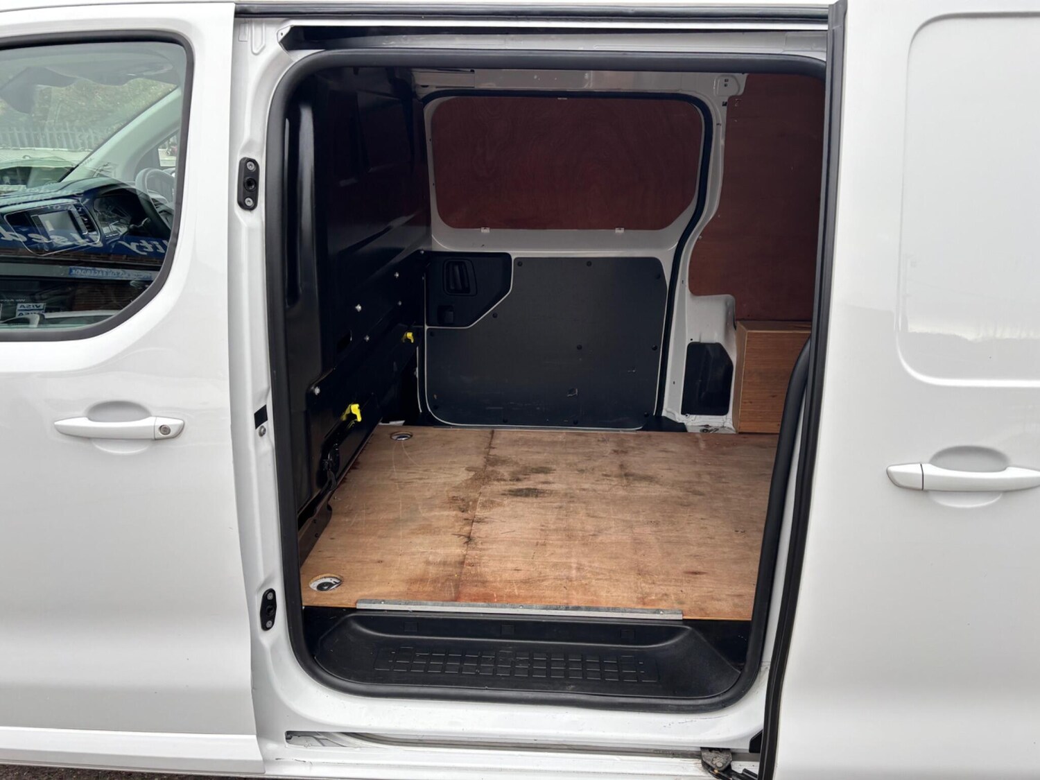 Used Vauxhall Vivaro 2022 for sale - 76371532: Photo 17