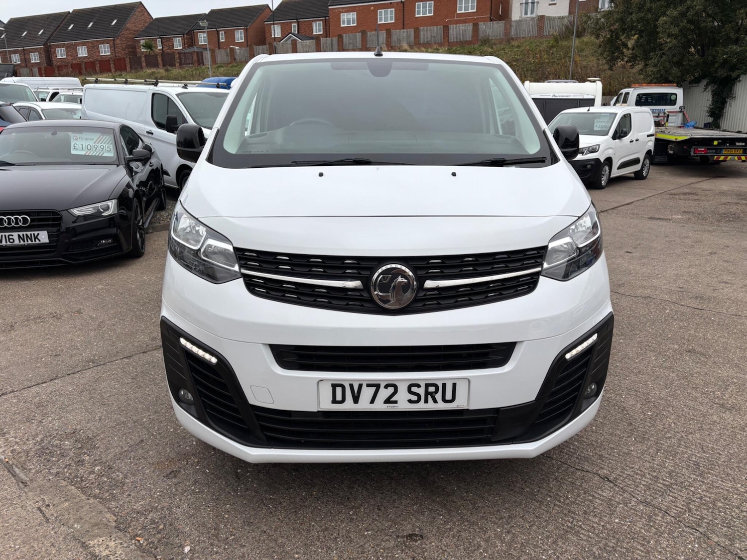 Used Vauxhall Vivaro 2022 for sale - 76371532: Photo 2