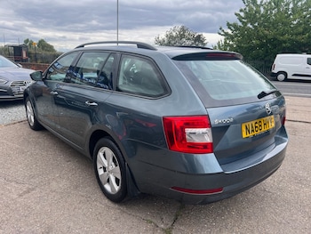Used Skoda Octavia 2025 for sale - 75440863: Photo