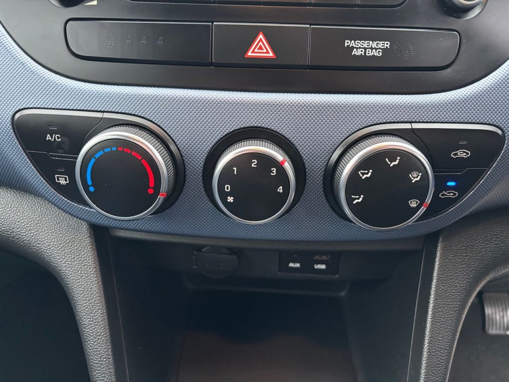 Used Hyundai i10 2014 for sale - 77027318: Photo 25