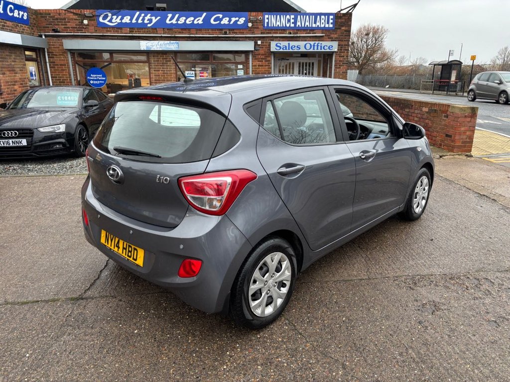 Used Hyundai i10 2014 for sale - 77027318: Photo 9