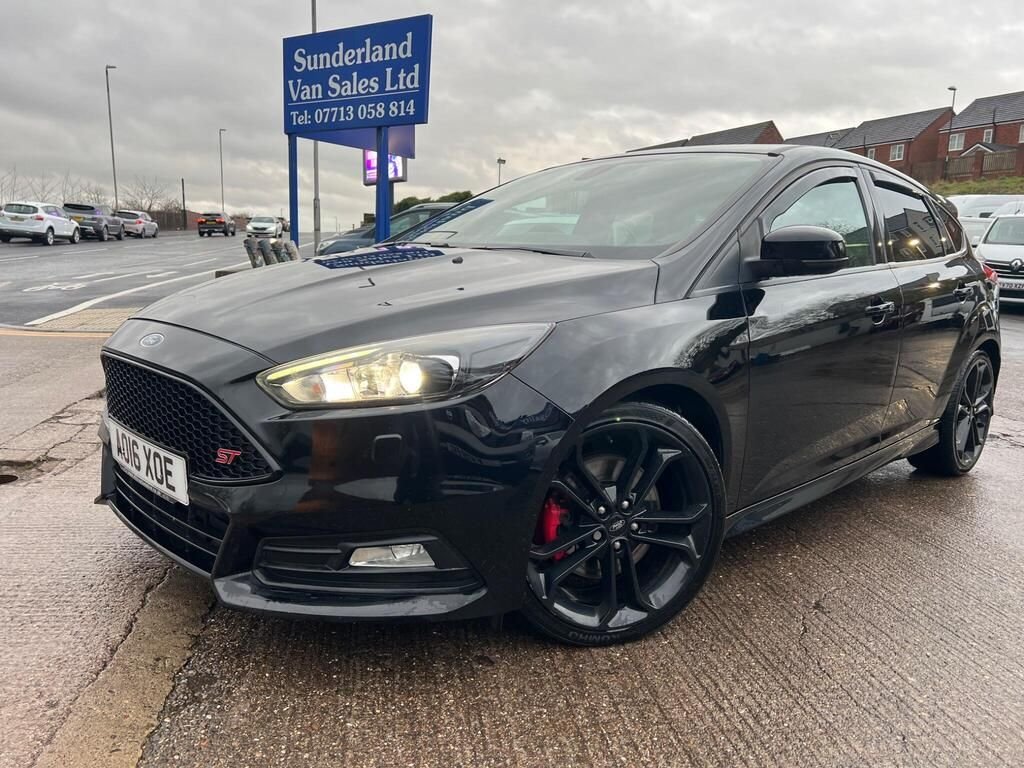 Used Ford Focus 2016 for sale - 76945380: Photo 1
