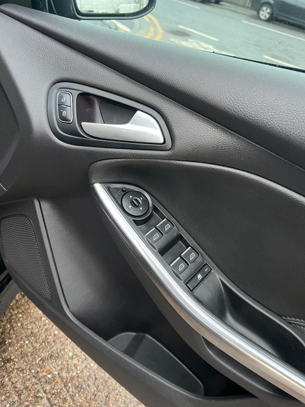 Used Ford Focus 2016 for sale - 76945380: Photo 23