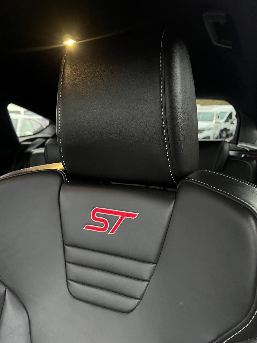 Used Ford Focus 2016 for sale - 76945380: Photo 36