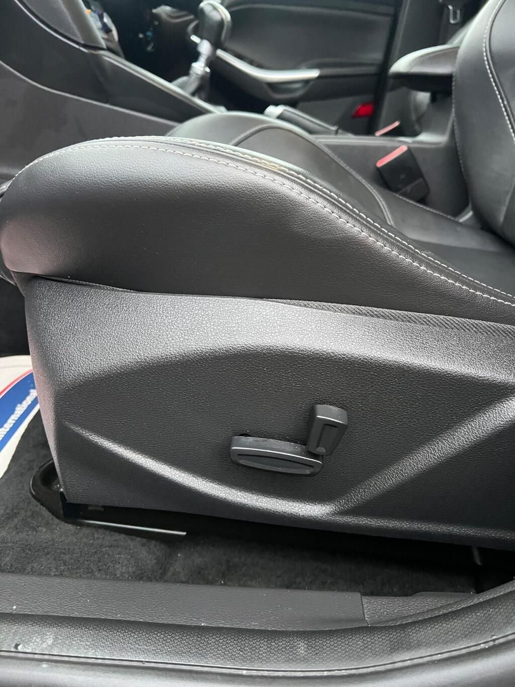 Used Ford Focus 2016 for sale - 76945380: Photo 37