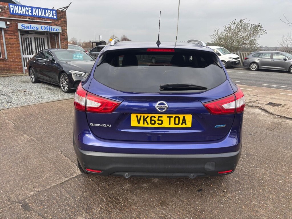 Used Nissan Qashqai 2015 for sale - 77498917: Photo 10