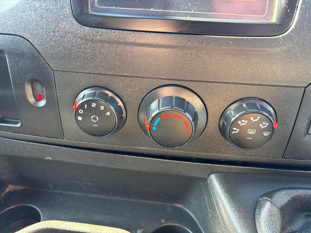 Used Renault Master 2018 for sale - 77936962: Photo 23