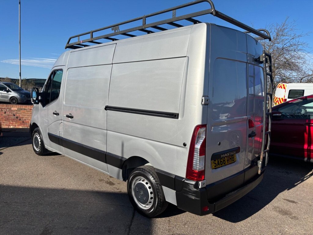 Used Renault Master 2018 for sale - 77936962: Photo 5