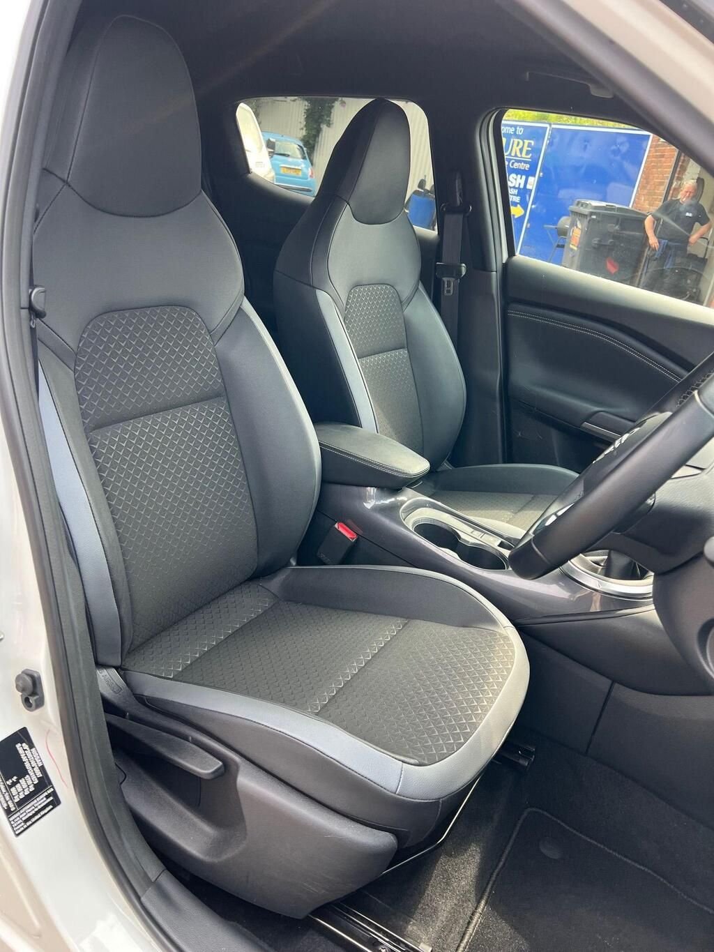 Used Nissan Juke 2023 for sale - 76945348: Photo 26