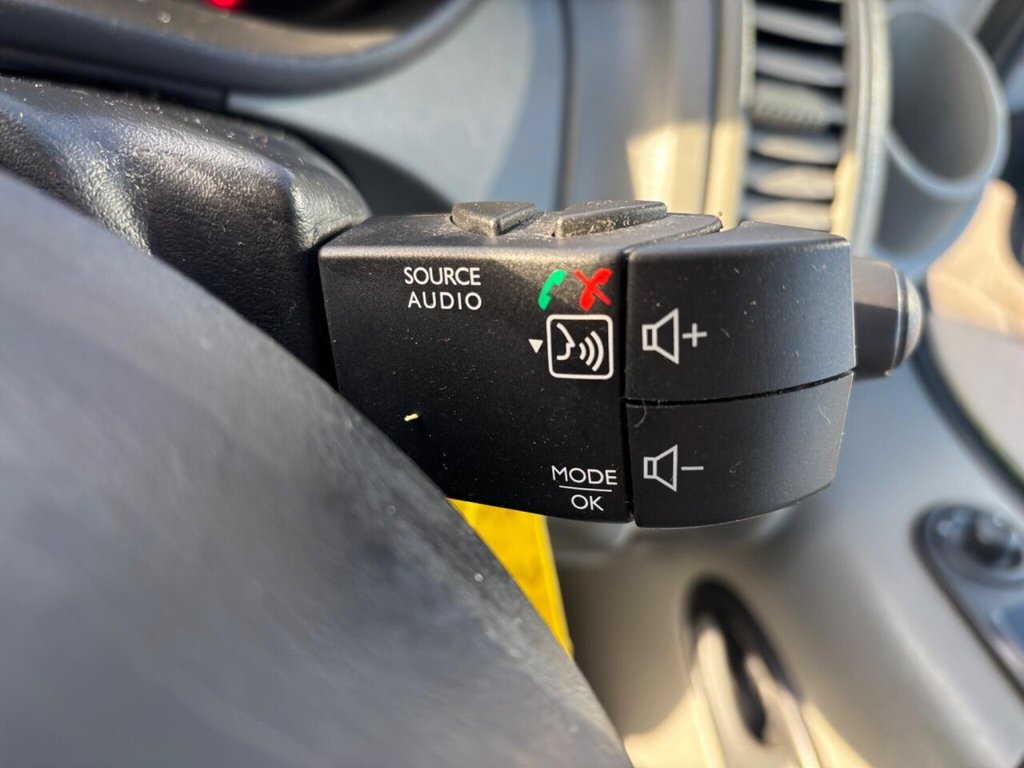 Used Nissan Primastar 2014 for sale - 77703898: Photo 24