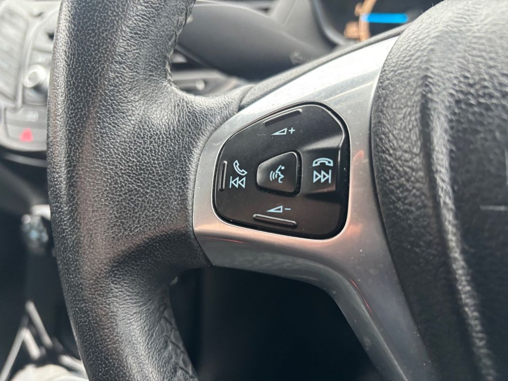 Used Ford Fiesta 2013 for sale - 76950590: Photo 12
