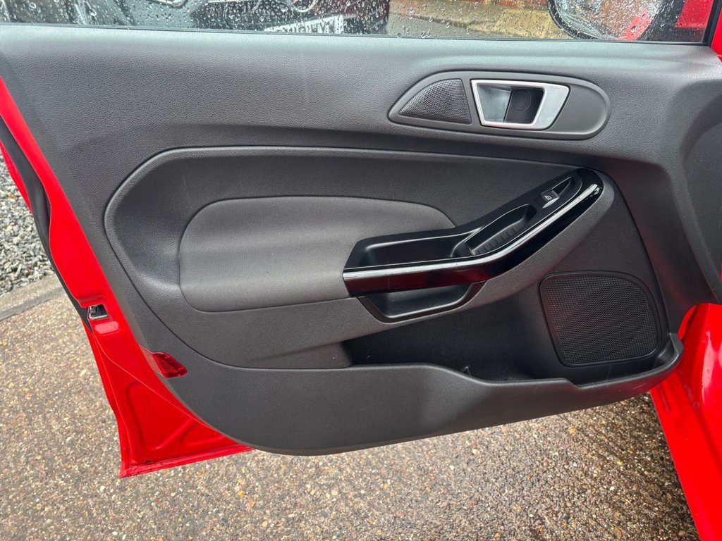 Used Ford Fiesta 2013 for sale - 76950590: Photo 23