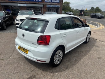 Used Volkswagen Polo 2015 for sale - 78726115: Photo