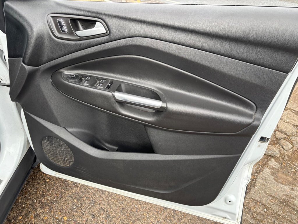 Used Ford Kuga 2016 for sale - 78212542: Photo 13