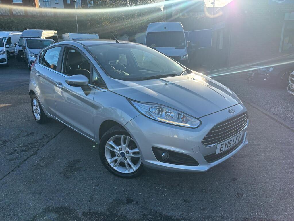 Used Ford Fiesta 2016 for sale - 76780709: Photo 3