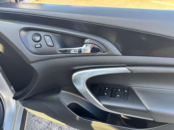Used Vauxhall Insignia 2016 for sale - 76260412: Photo 21