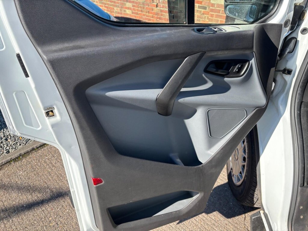 Used Ford Transit Custom 2014 for sale - 77792173: Photo 11